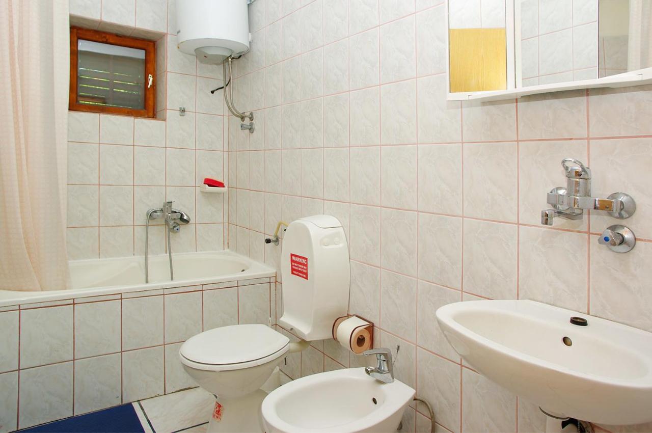 Apartments Penovic プリズバ エクステリア 写真